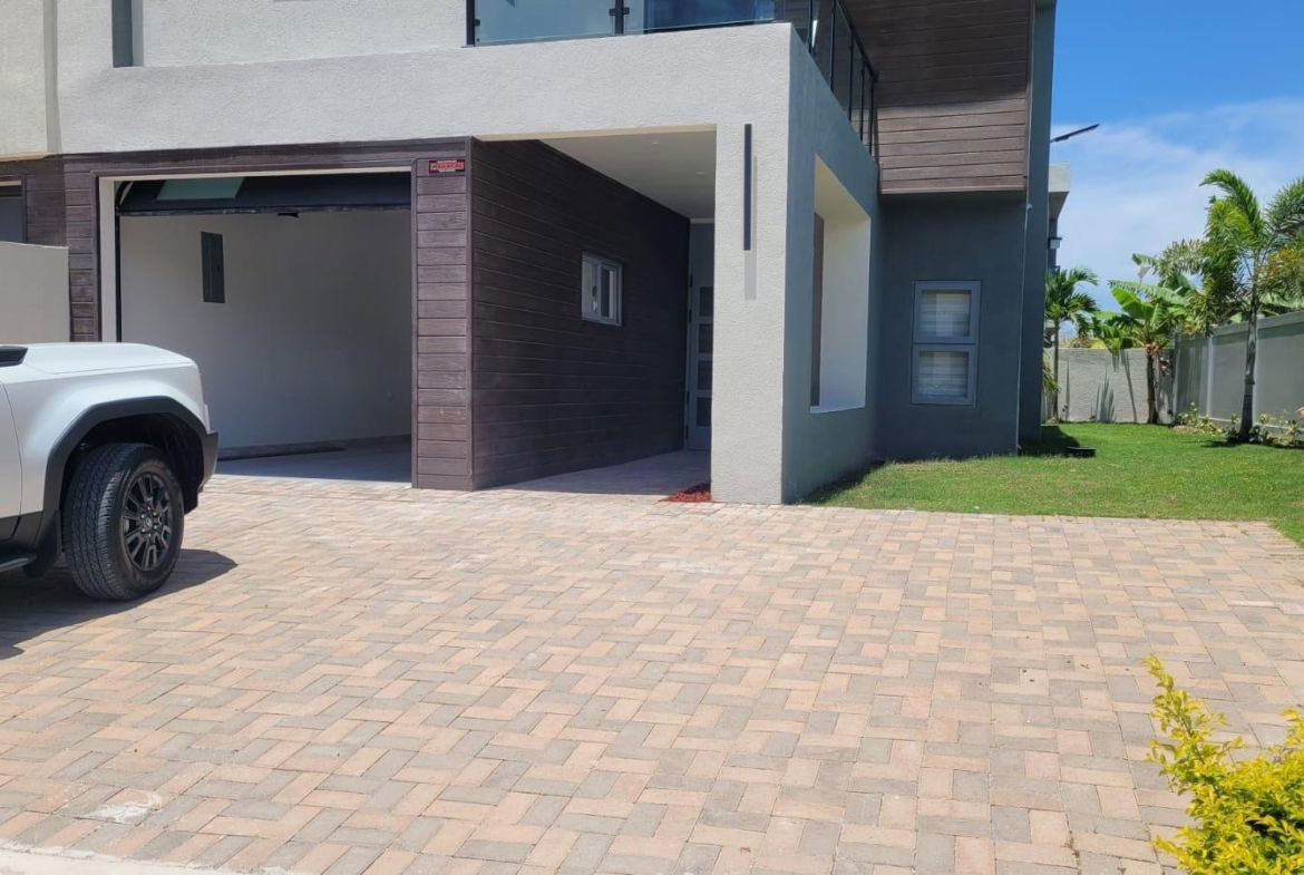 Second image of 276 Paradisiac Beach Club in Richmond, St. Ann, Jamaica - property is For Rent