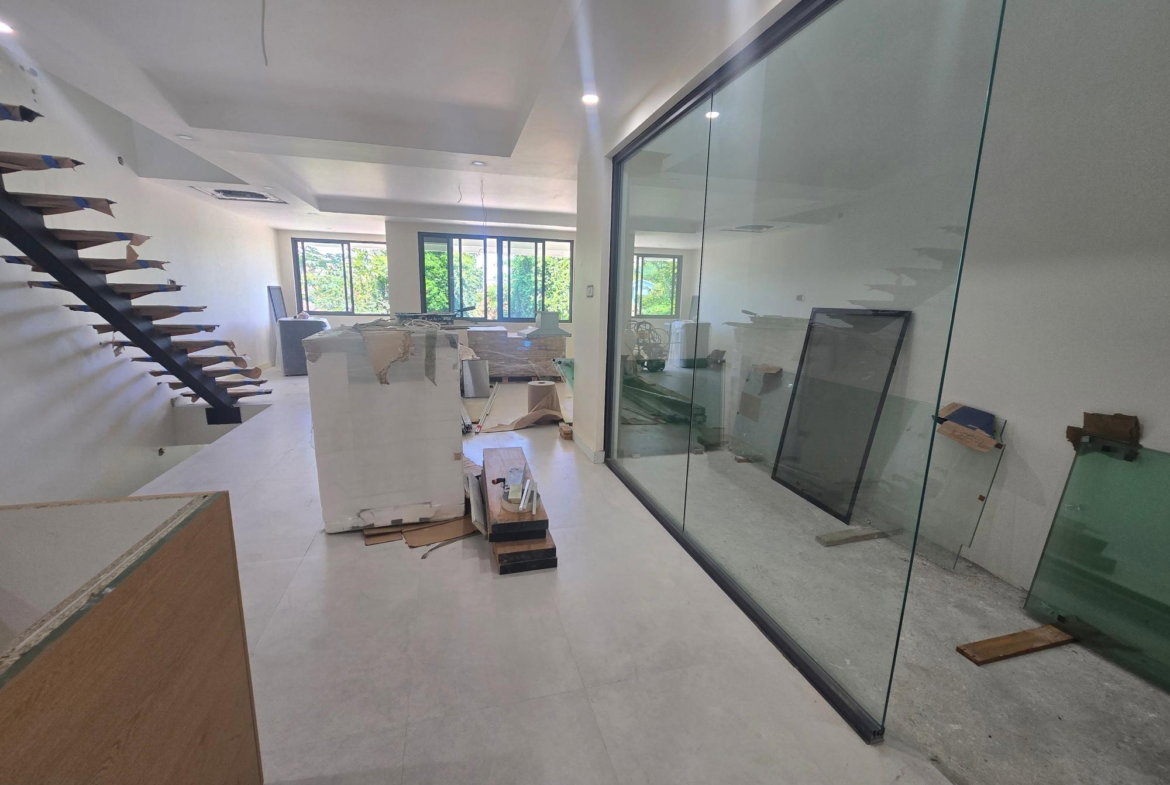 Eleventh image of 2-5 Parkway Close in Kingston 8, St. Andrew, Jamaica - property is For Sale