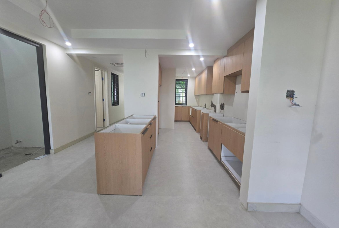 Fourteenth image of 2-5 Parkway Close in Kingston 8, St. Andrew, Jamaica - property is For Sale