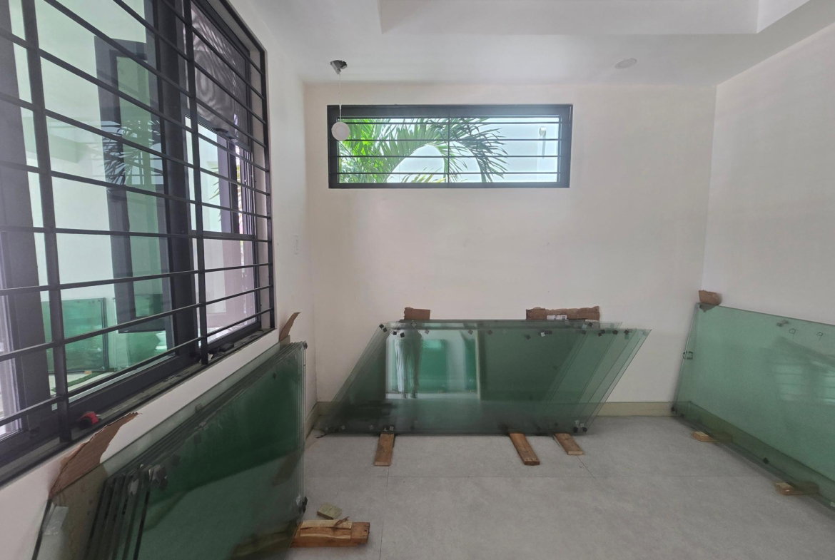 Twentieth image of 2-5 Parkway Close in Kingston 8, St. Andrew, Jamaica - property is For Sale