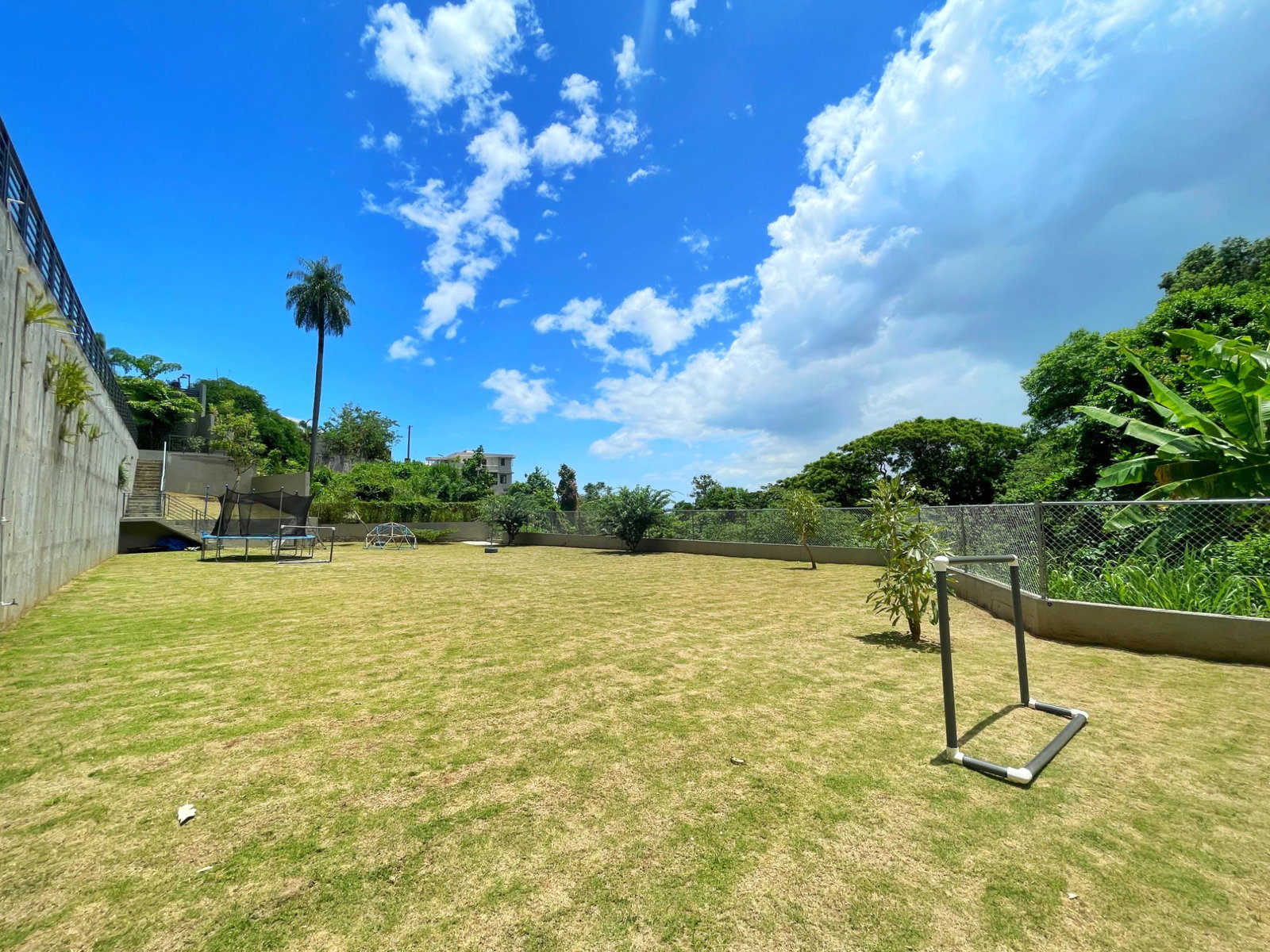 Eleventh image of 44a-1a Tavistock Terrace in Kingston 6, St. Andrew, Jamaica - property is For Rent
