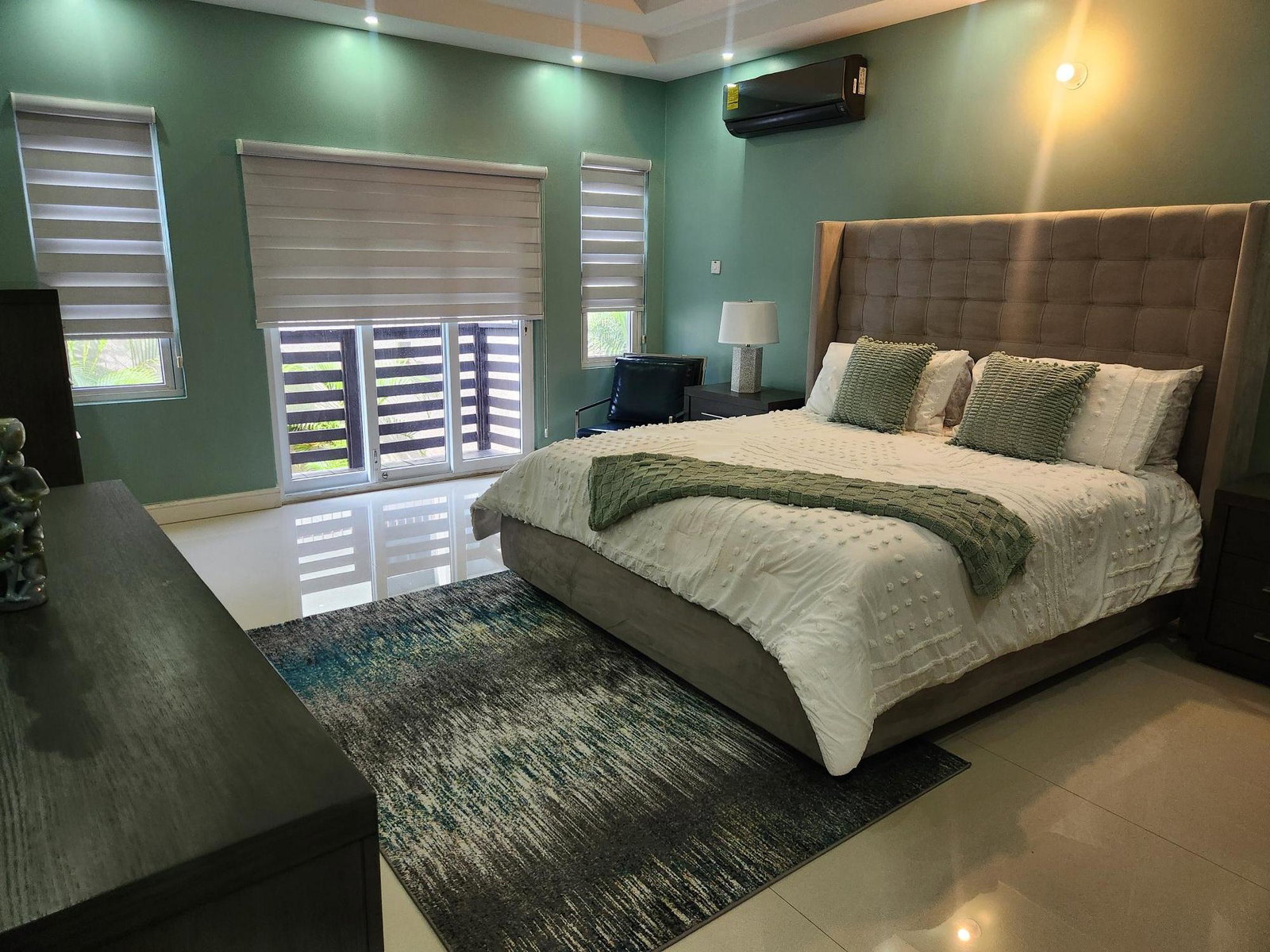 Twelfth image of 4-24 Seymour Avenue in Kingston 6, St. Andrew, Jamaica - property is For Rent