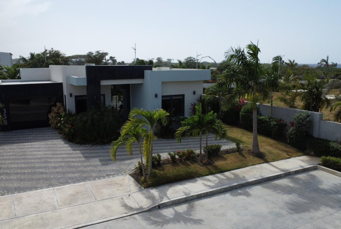 First image of The Ruby-509 Paradisiac Beach Club in Richmond, St. Ann, Jamaica - property is For Sale