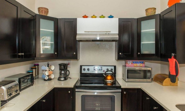 Fourth image of 3-11 Stanley Terrace in Red Hills, St. Andrew, Jamaica - property is For Rent