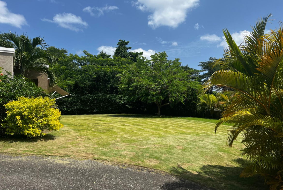 Twentieth image of 35 Tara Estates in Reading, St. James, Jamaica - property is For Rent