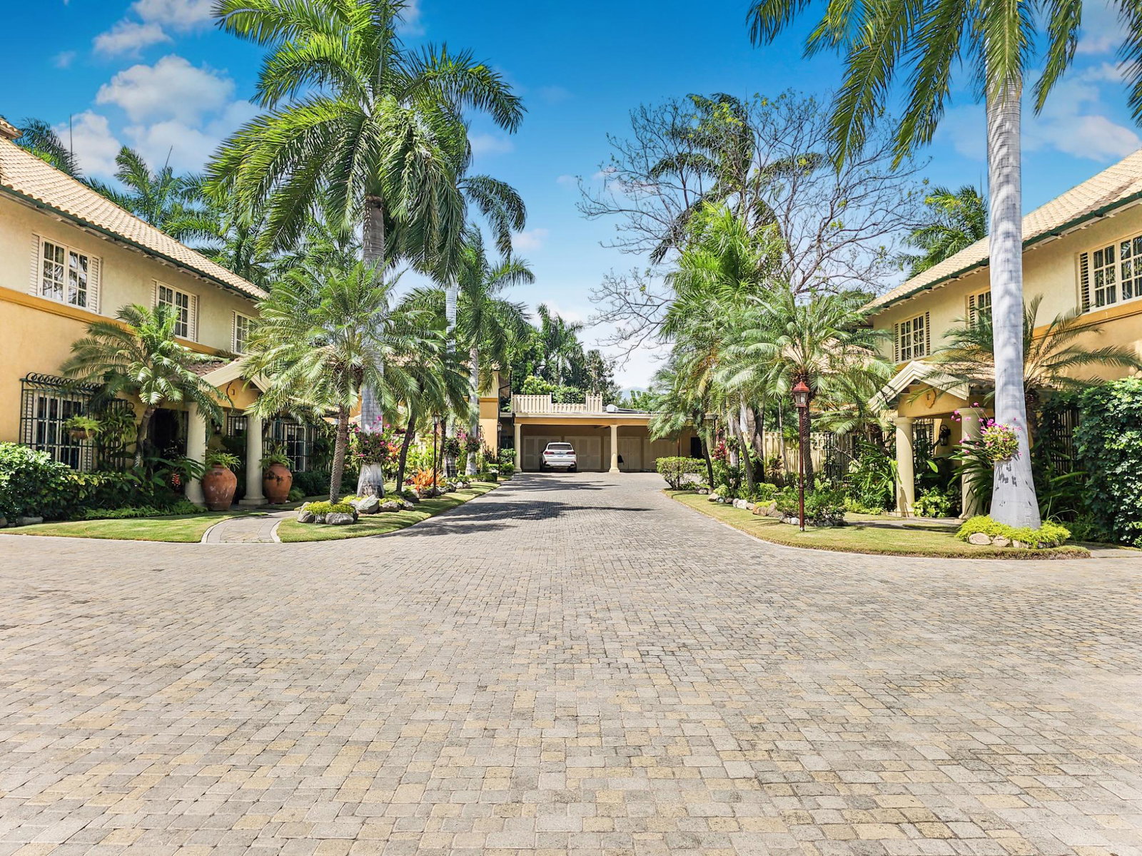 Thirtieth image of Villa B-3 Hopefield Avenue in Kingston 10, St. Andrew, Jamaica - property is For Rent