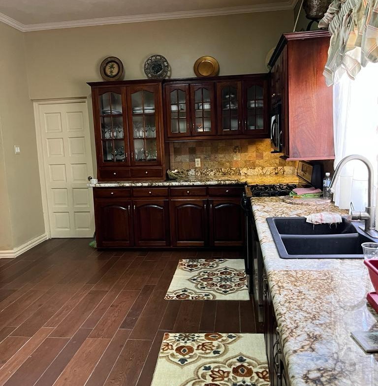 Tenth image of 10 Mavis Craig Ave Mango Wal in Montego Bay, St. James, Jamaica - property is For Rent