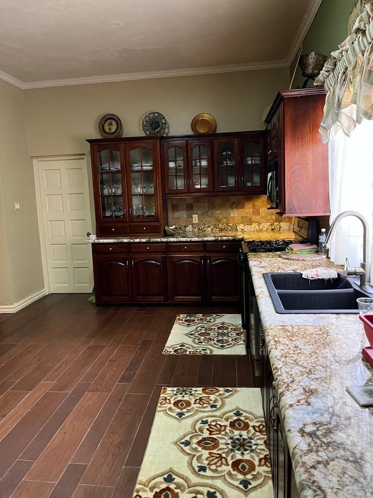 Tenth image of 10 Mavis Craig Ave Mango Wal in Montego Bay, St. James, Jamaica - property is For Rent