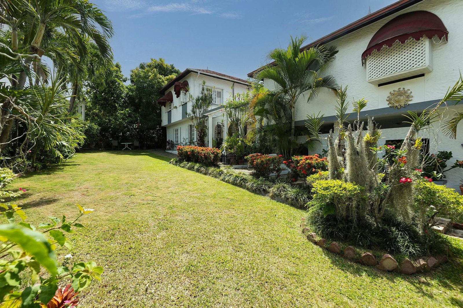 Second image of 4 Garden Close in Kingston 8, St. Andrew, Jamaica - property is For Sale