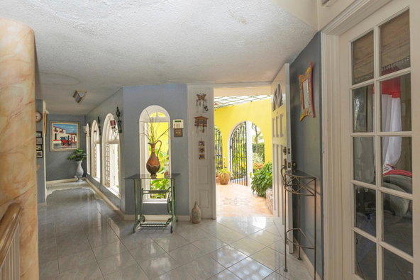Eleventh image of 4 Garden Close in Kingston 8, St. Andrew, Jamaica - property is For Sale