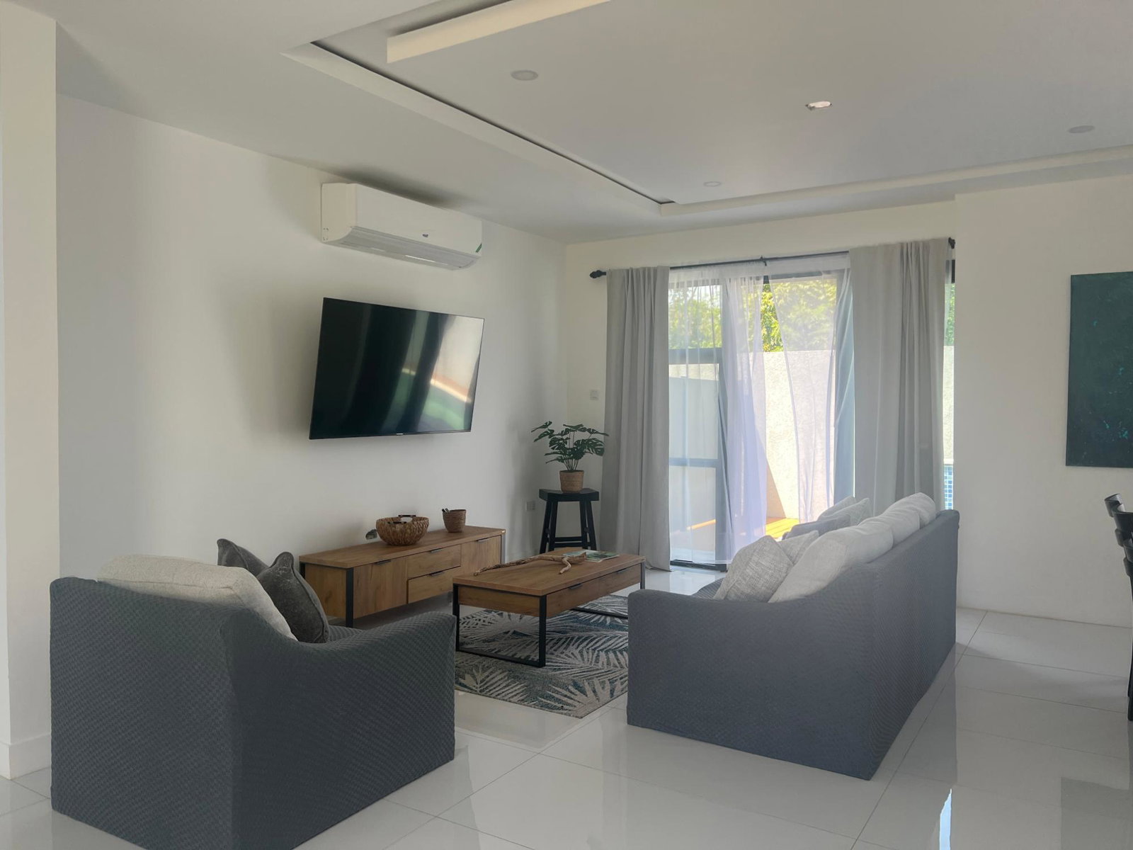 Seventh image of 15-42 Queens Crescent Drive, be in Discovery Bay, St. Ann, Jamaica - property is For Rent