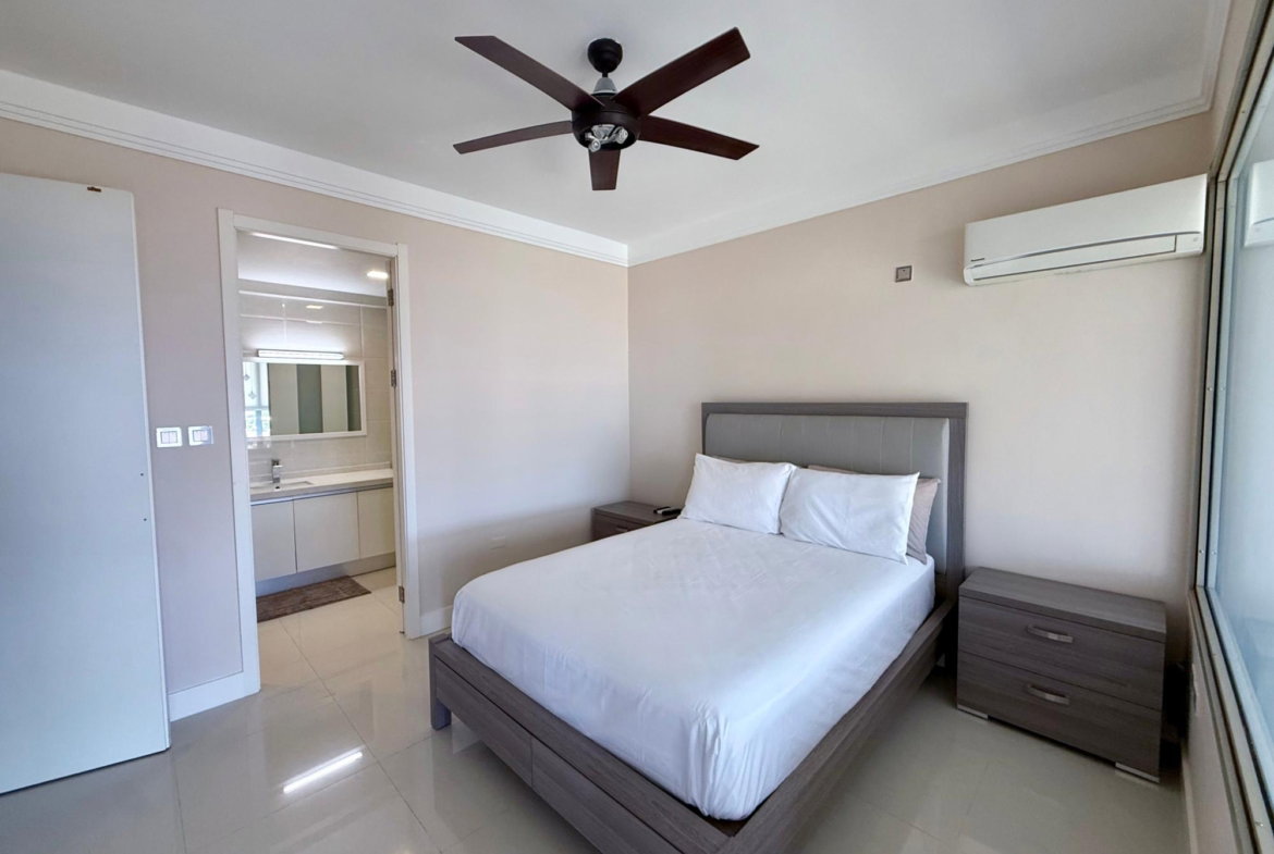 Thirteenth image of 908-20 South Avenue in Kingston 10, St. Andrew, Jamaica - property is For Rent