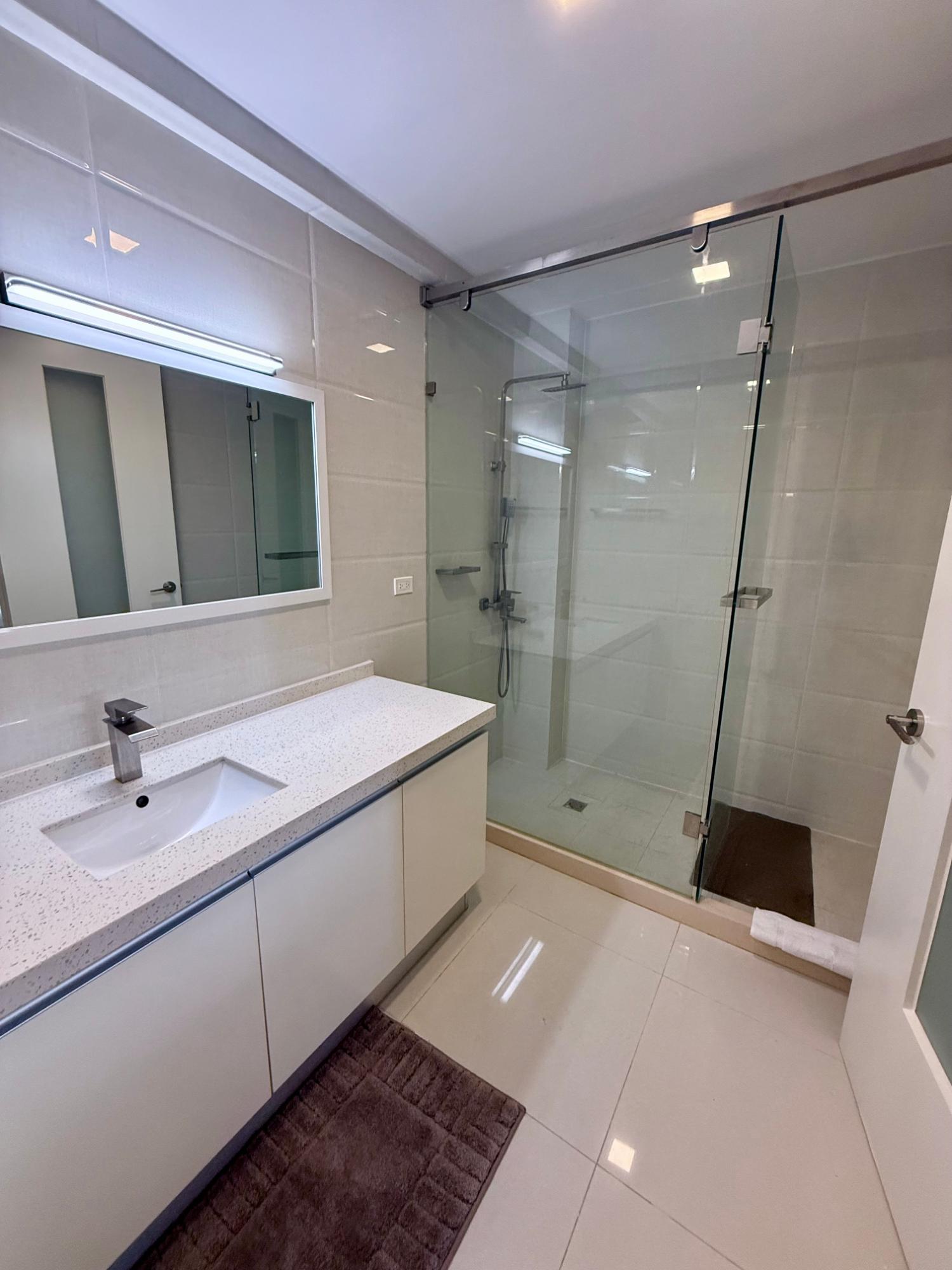 Sixteenth image of 908-20 South Avenue in Kingston 10, St. Andrew, Jamaica - property is For Rent