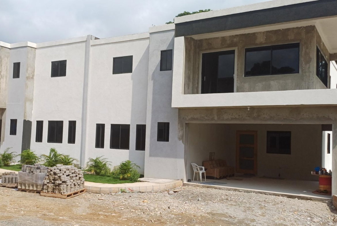 Fourth image of 12-5 Farringdon Heights in Kingston 6, St. Andrew, Jamaica - property is For Sale