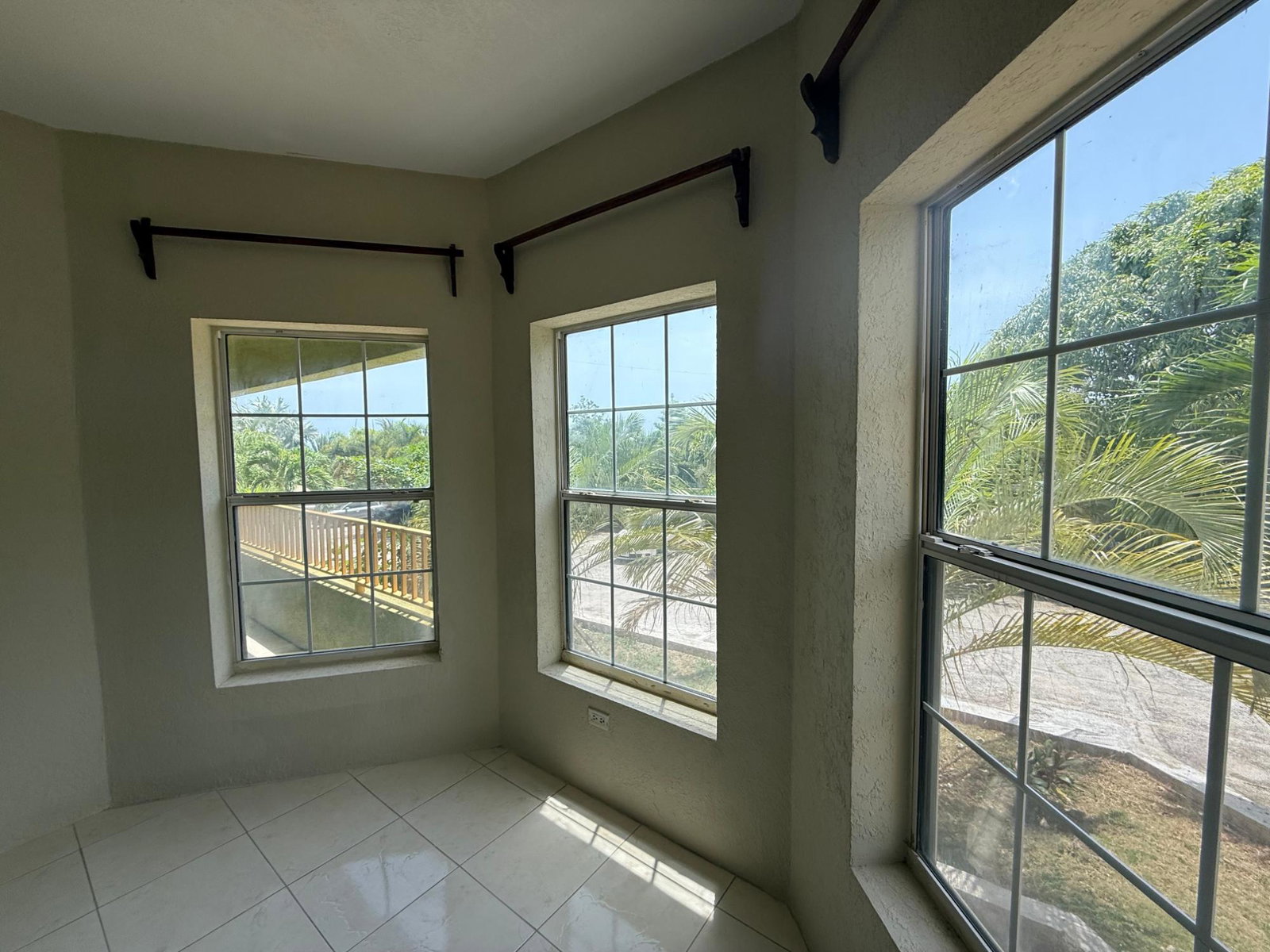 Eighth image of 1- Honey Moon Circl, Cardiff in Runaway Bay, St. Ann, Jamaica - property is For Rent