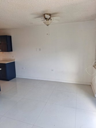 Fifth image of 204-15 1/2 Kensington Crescent in Kingston 5, St. Andrew, Jamaica - property is For Rent