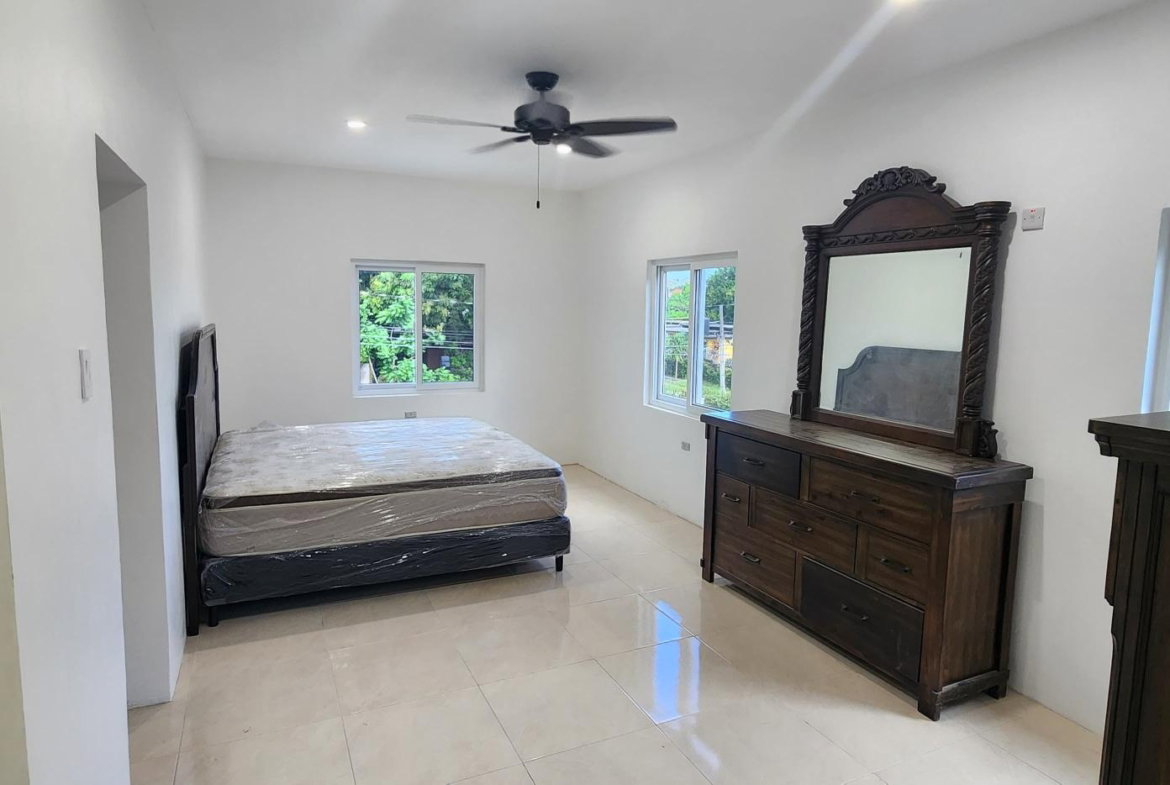 Ninth image of Unit 3-17a Gore Terrace in Constant Spring P.O., St. Andrew, Jamaica - property is For Rent
