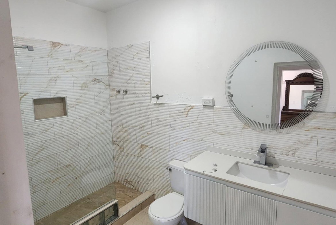 Seventeenth image of Unit 3-17a Gore Terrace in Constant Spring P.O., St. Andrew, Jamaica - property is For Rent