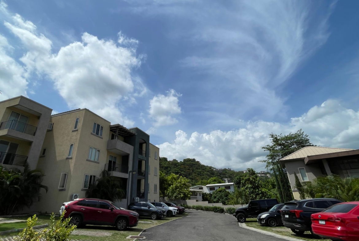 Second image of 201- 23 Mayfair Close in Kingston 19, St. Andrew, Jamaica - property is For Rent