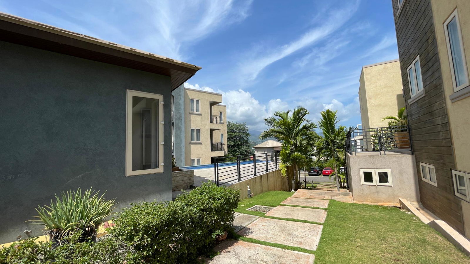Sixth image of 201- 23 Mayfair Close in Kingston 19, St. Andrew, Jamaica - property is For Rent