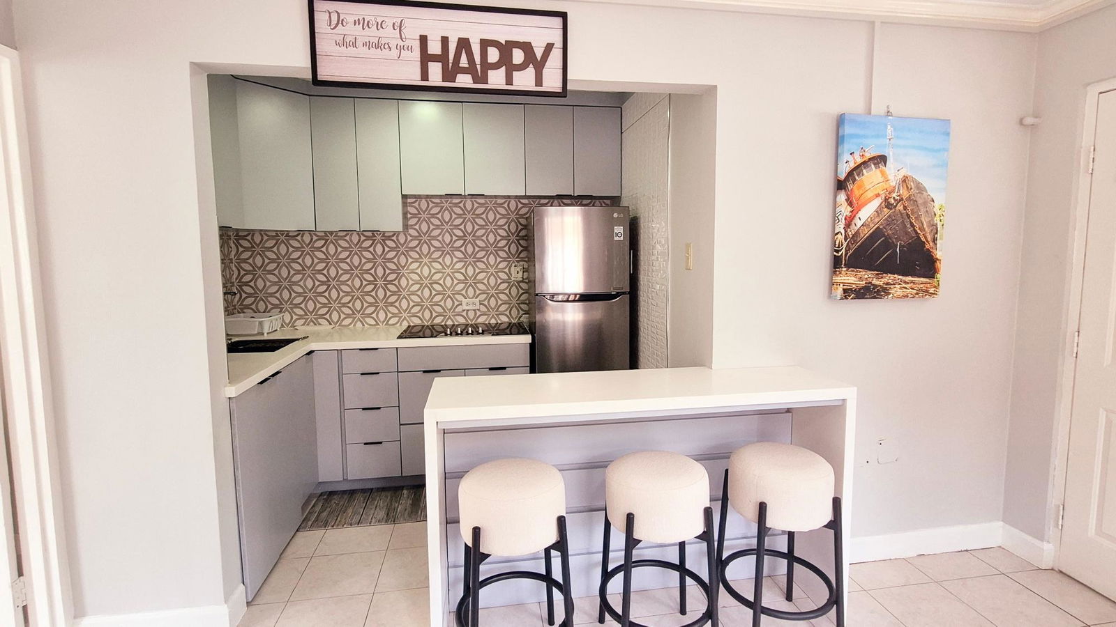Third image of 2f- Black Birch in Kingston 6, St. Andrew, Jamaica - property is For Rent