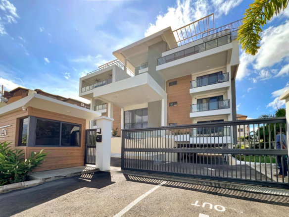 First image of 306- 3 Kings Drive in Kingston 6, St. Andrew, Jamaica - property is For Rent