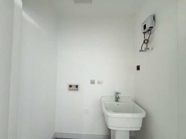 Seventh image of 306- 3 Kings Drive in Kingston 6, St. Andrew, Jamaica - property is For Rent