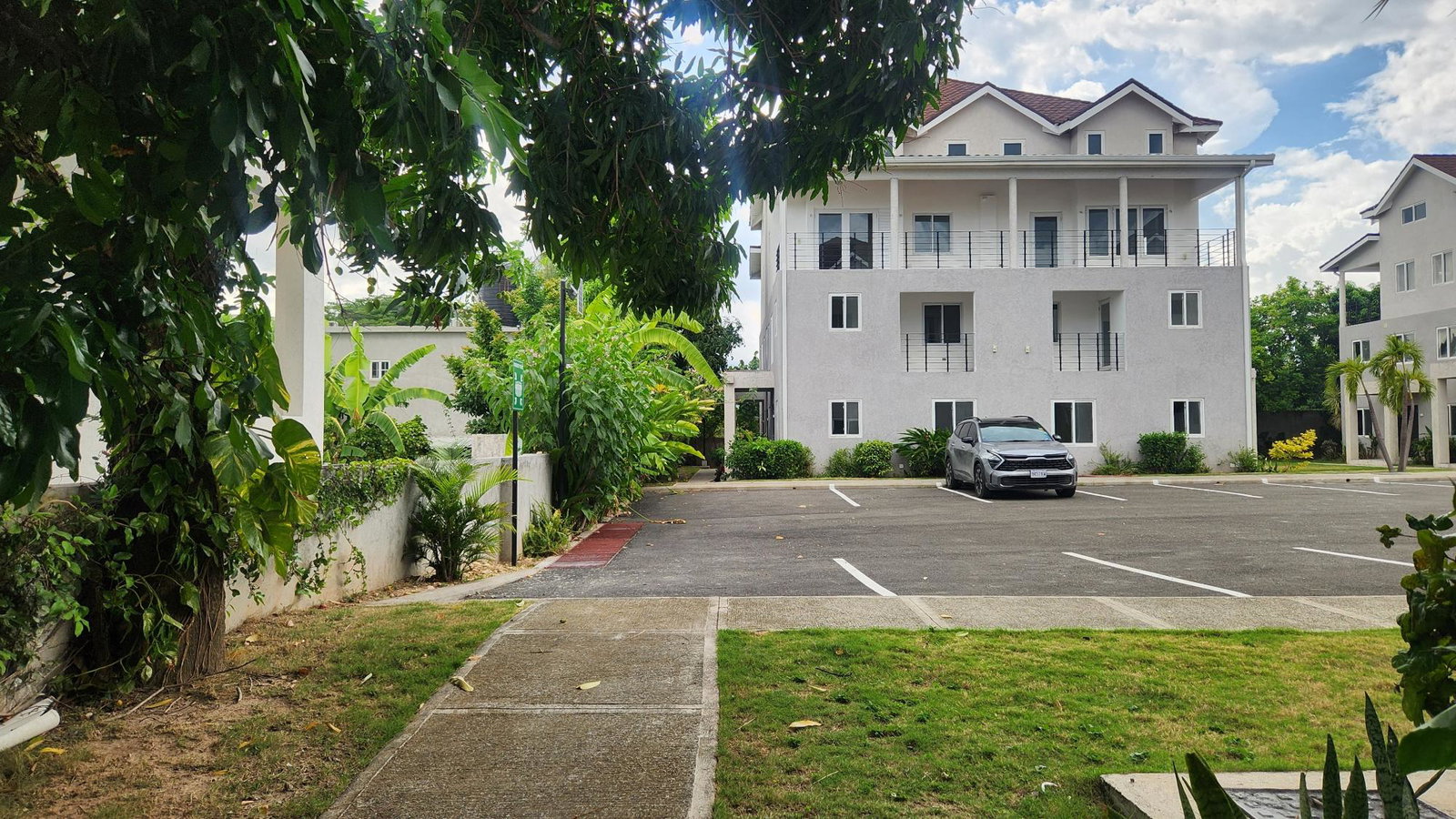 Twenty-Seventh image of F5-67 Shortwood Road, Kingston in Kingston 8, St. Andrew, Jamaica - property is For Rent