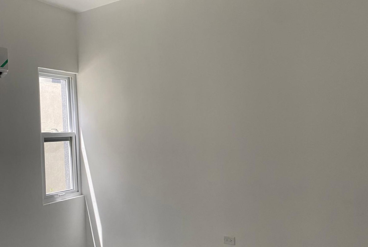 Thirteenth image of 7-9 Halifax Avenue in Kingston 6, St. Andrew, Jamaica - property is For Rent
