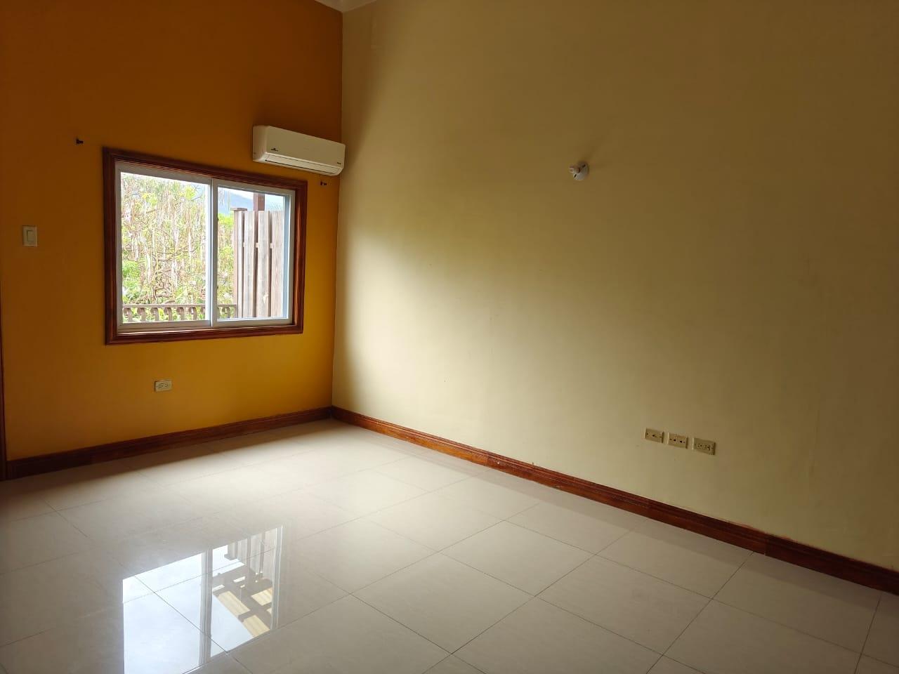 Sixth image of 31 Block D-7 Ottawa Ave., Kingston 6 in Kingston 6, St. Andrew, Jamaica - property is For Rent