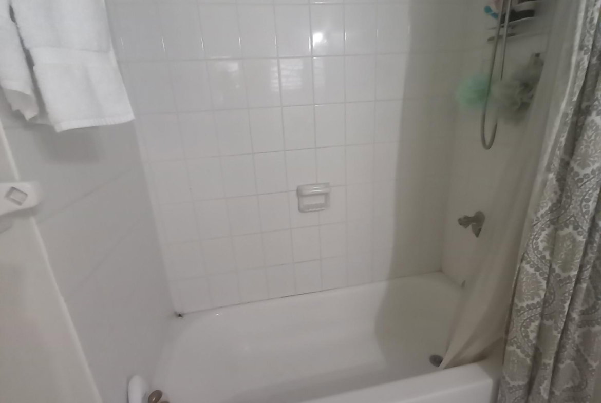 Eleventh image of D7-9 East Kings House rd in Kingston 10, St. Andrew, Jamaica - property is For Rent