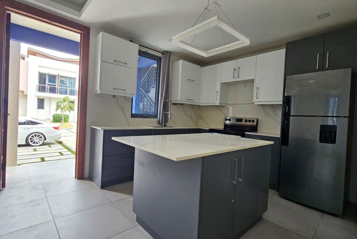 Eighth image of 20-27 - 29 Hopefield Avenue in Kingston 6, St. Andrew, Jamaica - property is For Rent