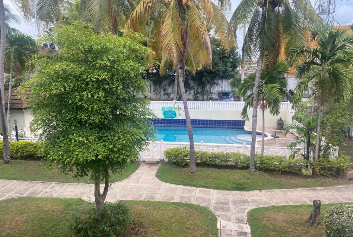 Thirteenth image of 13-4-12 Renfrew Road in Kingston 5, St. Andrew, Jamaica - property is For Rent