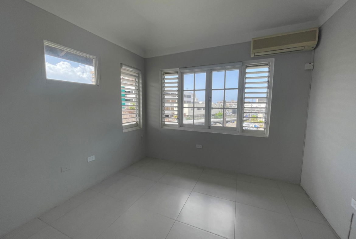 Sixth image of 27-4-12 Renfrew Road in Kingston 5, St. Andrew, Jamaica - property is For Rent