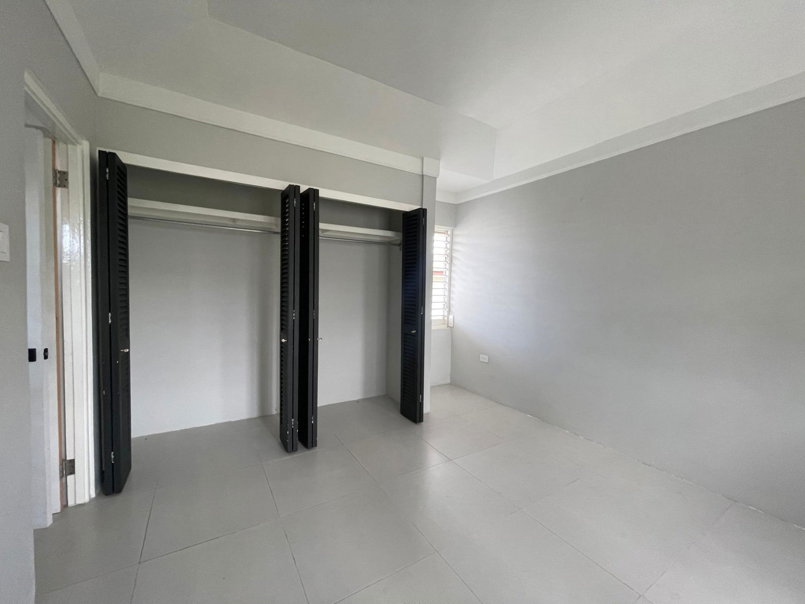 Eighth image of 27-4-12 Renfrew Road in Kingston 5, St. Andrew, Jamaica - property is For Rent