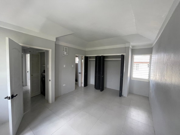 Twelfth image of 27-4-12 Renfrew Road in Kingston 5, St. Andrew, Jamaica - property is For Rent