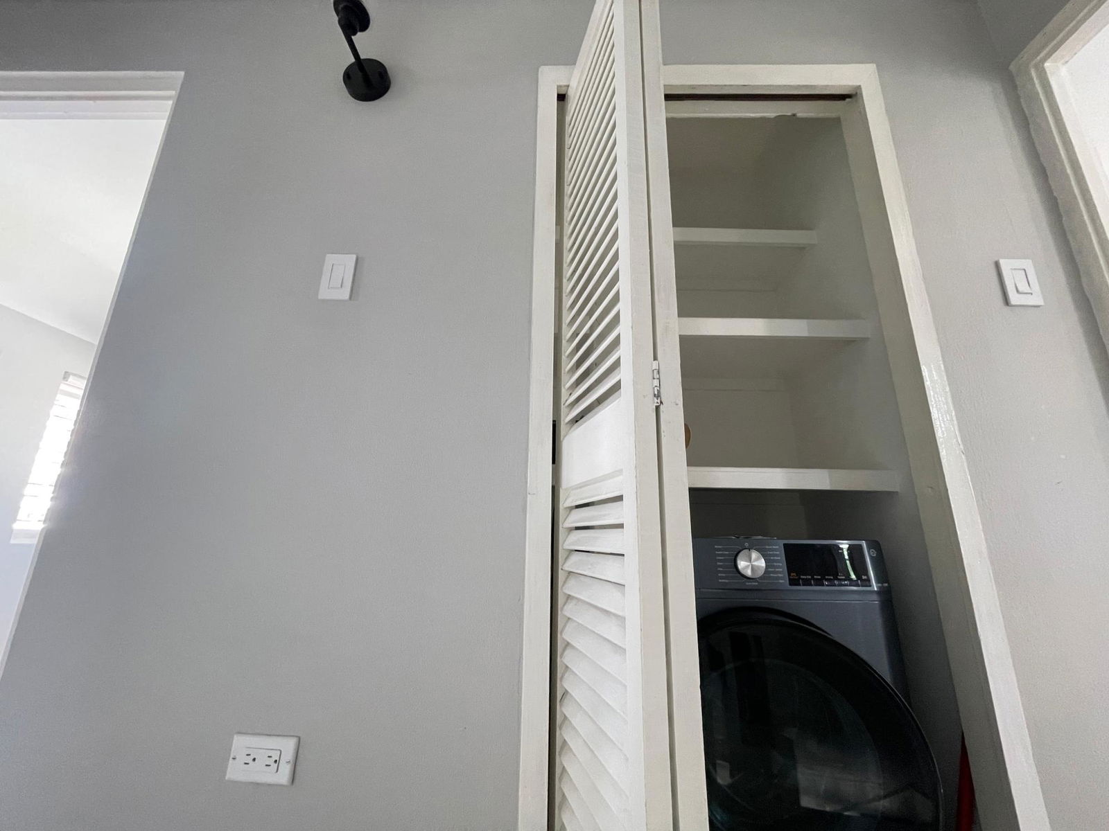 Fourteenth image of 27-4-12 Renfrew Road in Kingston 5, St. Andrew, Jamaica - property is For Rent