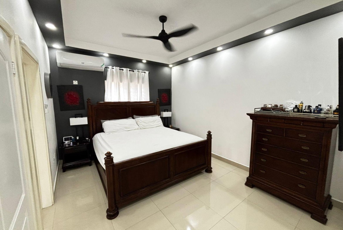 Twentieth image of 1-39 University Crescent in Kingston 6, St. Andrew, Jamaica - property is For Rent