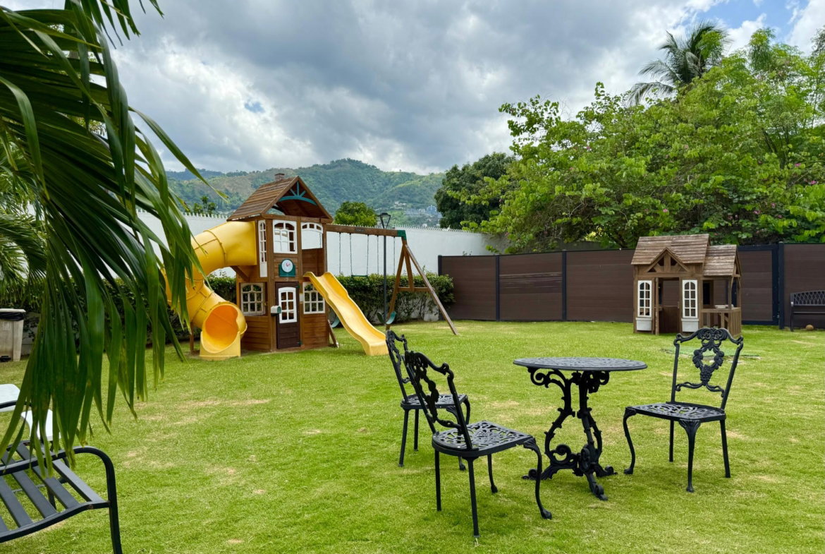 Seventeenth image of 32-21 Salisbury Avenue in Kingston 6, St. Andrew, Jamaica - property is For Sale