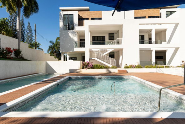 Seventh image of Unit 6- Paradise Bay in Reading, St. James, Jamaica - property is For Rent
