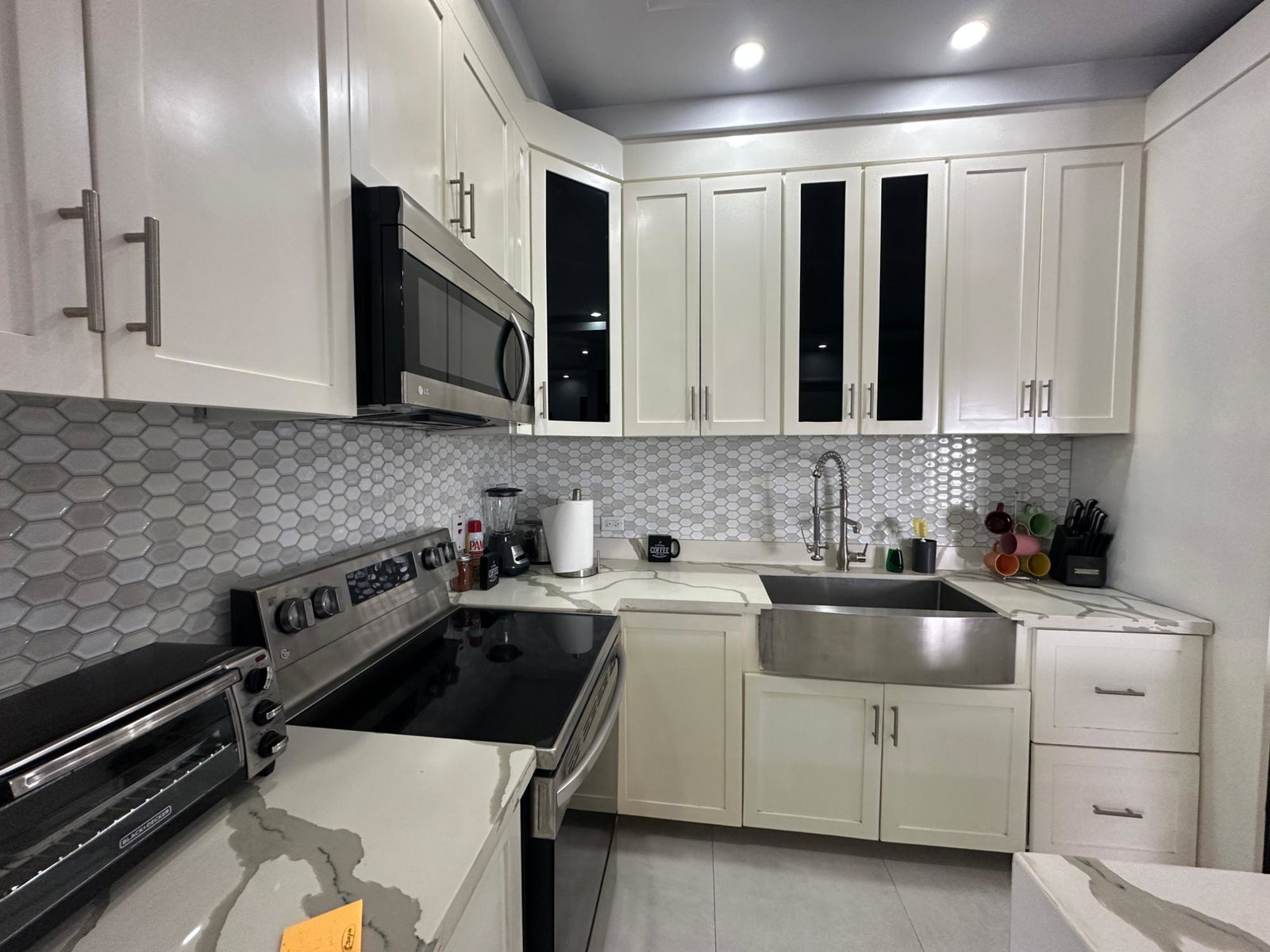 Third image of 304-28 Waterloo Avenue in Kingston 10, St. Andrew, Jamaica - property is For Rent