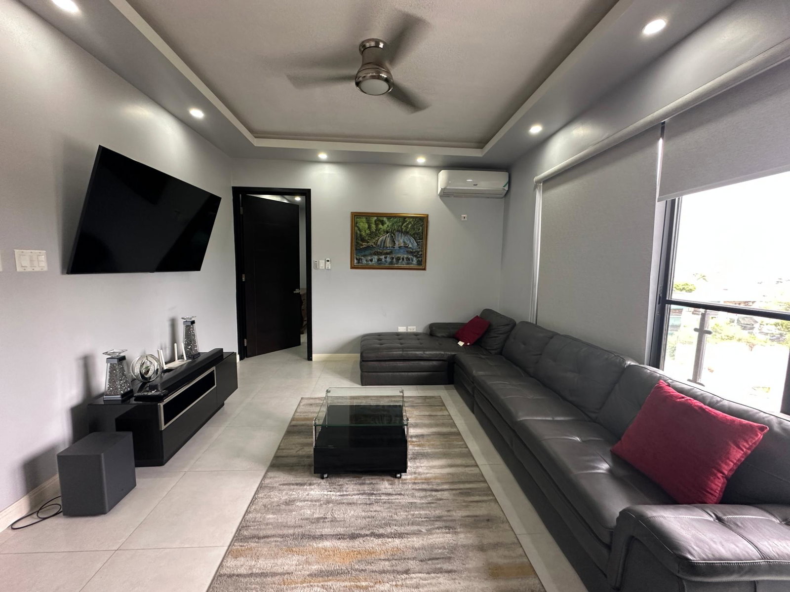 Eighth image of 304-28 Waterloo Avenue in Kingston 10, St. Andrew, Jamaica - property is For Rent