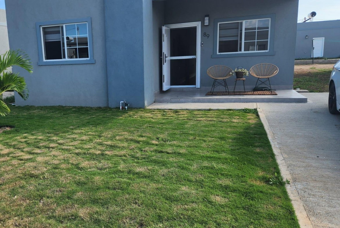 First image of 89 Scarborough Avenue, Oshaw in Greater Portmore, St. Catherine, Jamaica - property is For Rent