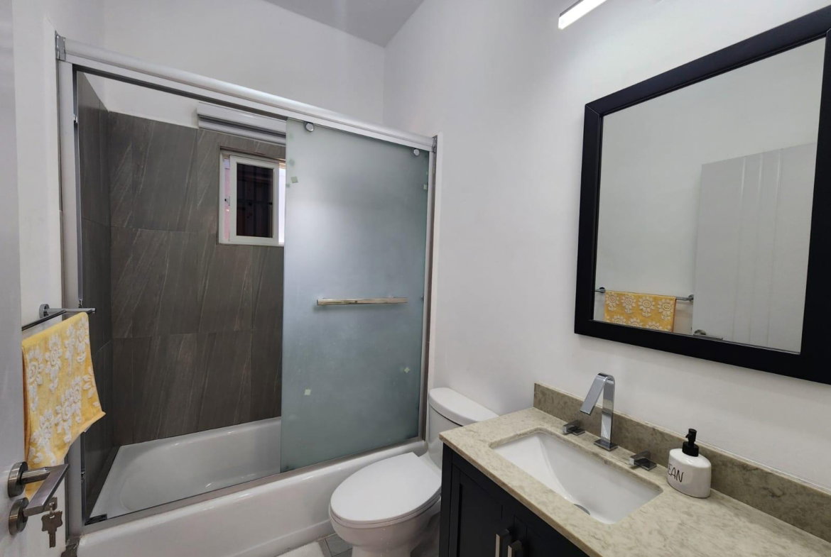 Seventeenth image of 89 Scarborough Avenue, Oshaw in Greater Portmore, St. Catherine, Jamaica - property is For Rent