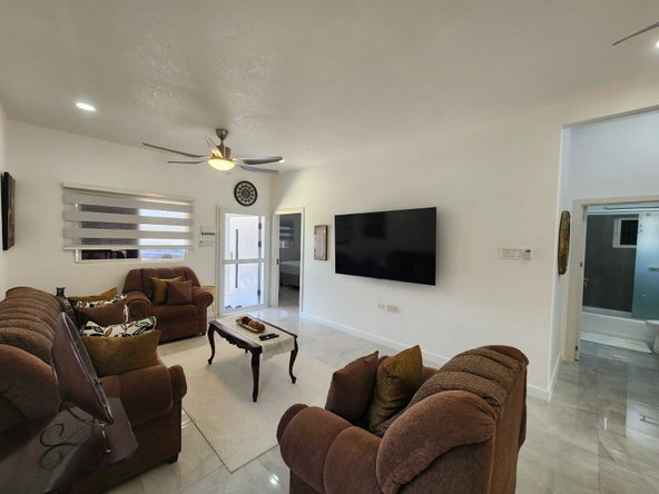 Fifth image of 89 Scarborough Avenue, Oshaw in Greater Portmore, St. Catherine, Jamaica - property is For Rent