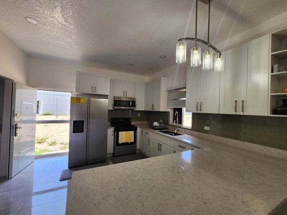 Seventh image of 89 Scarborough Avenue, Oshaw in Greater Portmore, St. Catherine, Jamaica - property is For Rent