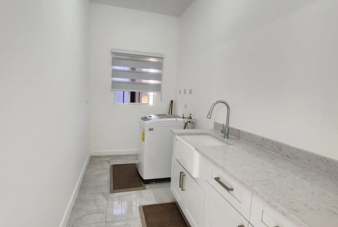 Tenth image of 89 Scarborough Avenue, Oshaw in Greater Portmore, St. Catherine, Jamaica - property is For Rent