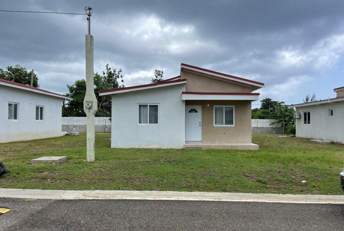 Second image of Industry Cove Manor in Lucea, Hanover, Jamaica - property is For Rent