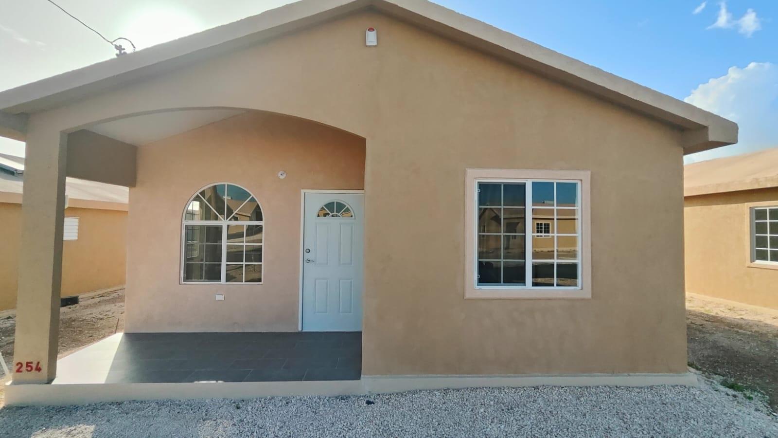 Modern-2-Bedroom-House-for-Rent-in-Phoenix-Park-Village-2-St.-Catherine-Jamaica Second image of 23 Crimson Crescent in Phoenix Park, St. Catherine, Jamaica - property is For Rent