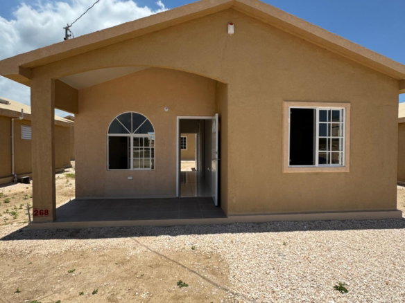 First image of Lot 268-phase 3 Phoenix Village 2, St. ca in Phoenix Park, St. Catherine, Jamaica - property is For Rent